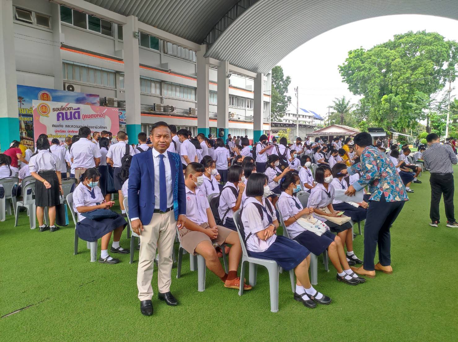 บรรยากาศการสอบสัมภาษณ์คัดเลือกการเข้าศึกษาต่อรอบโควตา